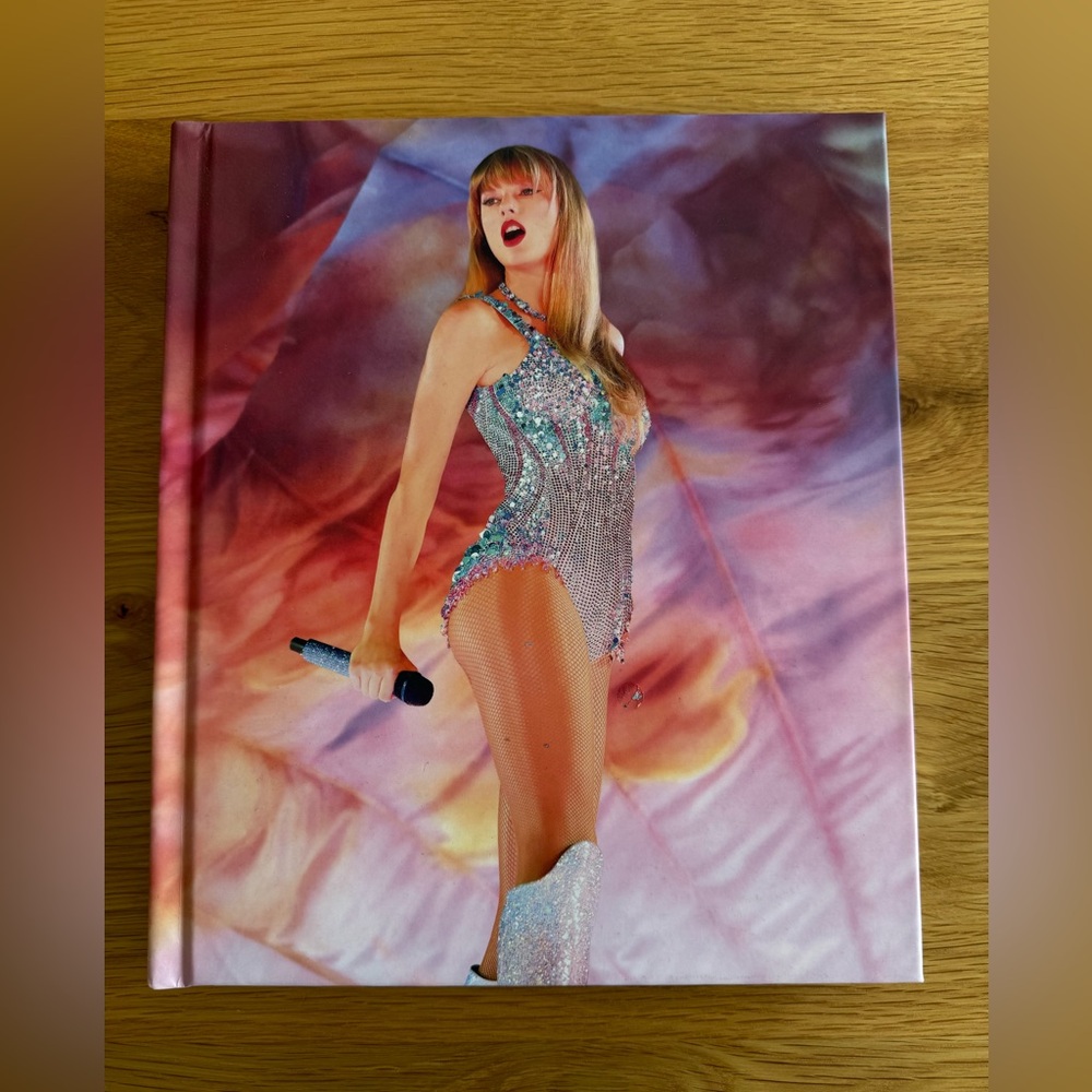 Taylor Swift The ERAS Tour Book